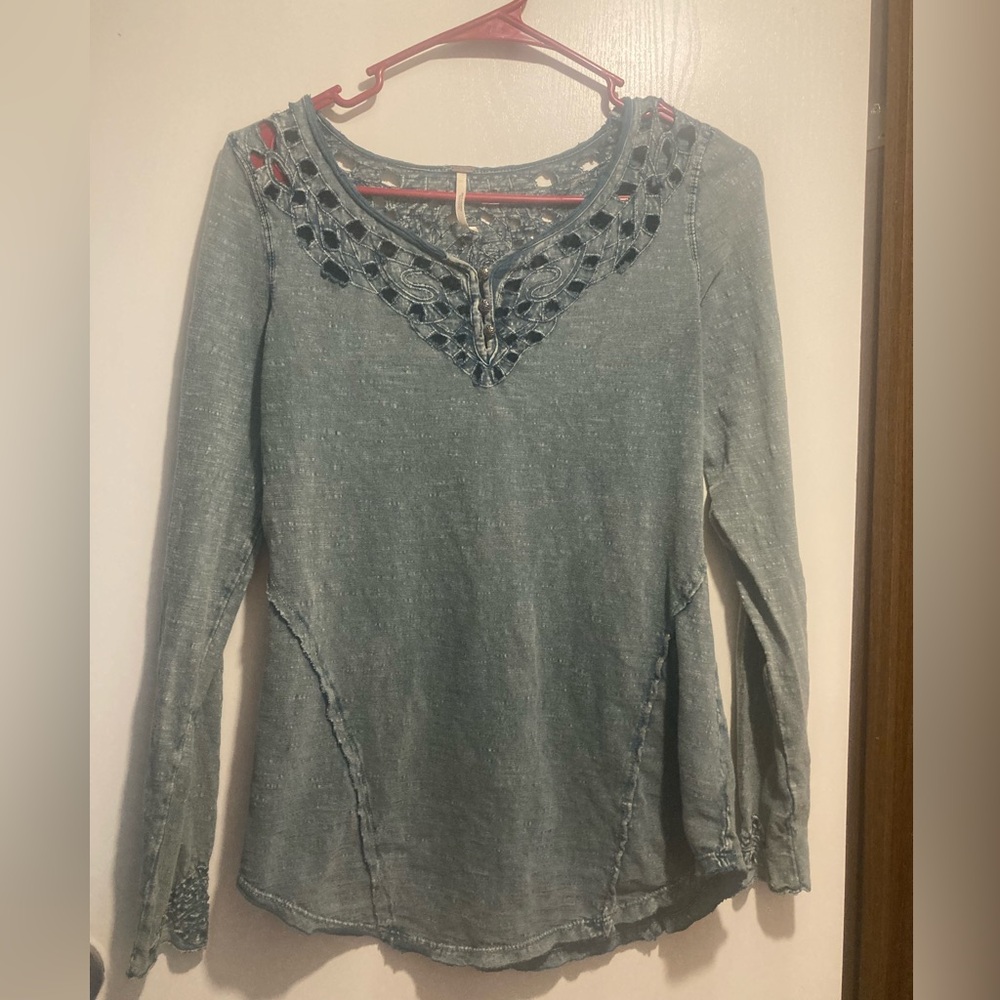 Free People Shirt - Picture 1 of 8